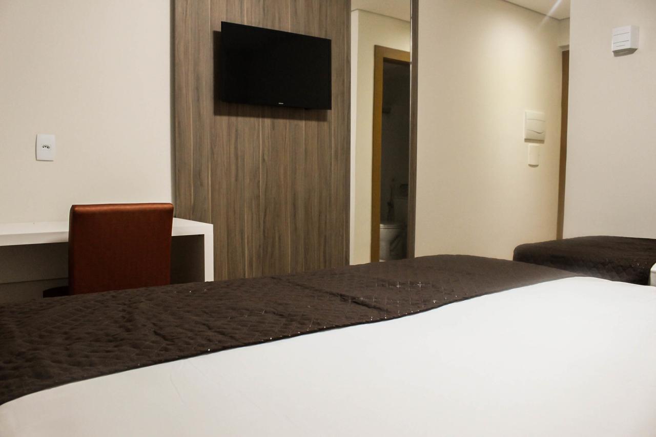Hotel Caju De Ouro 페이라 데 산타나 외부 사진